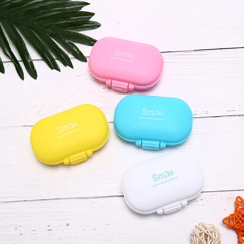 4 Colors Portable 4 Slots Pill Box Medical Mini Pill Cases Pills Storage 9.5*6.5*3.5cm
4 Colors Portable 4 Slots Pill Box Medical Mini Pill Cases Pills Storage 9.5*6.5*3.5cm