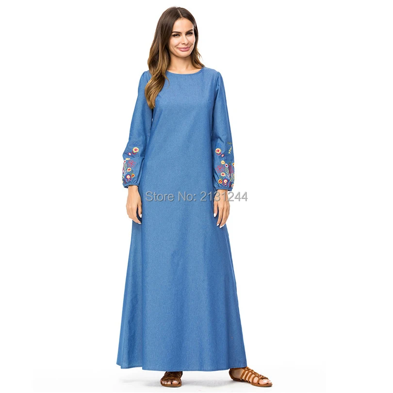 Muslim New Abaya Dress Denim Embroidery Long Sleeve Robe Islamic Thobe Prayer Clothing Middle East Moroccan Dress Women's Wear
Muslim New Abaya Dress Denim Embroidery Long Sleeve Robe Islamic Thobe Prayer Clothing Middle East Moroccan Dress Women's Wear