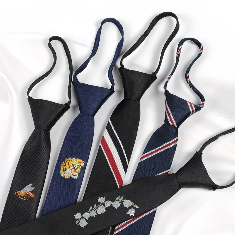 Fashion Ties for Men 5cm Skinny Tie Embroidered Logo Zip Neck Tie Men Accessories Animal Flower Tie Wedding Party Gift for Man
Fashion Ties for Men 5cm Skinny Tie Embroidered Logo Zip Neck Tie Men Accessories Animal Flower Tie Wedding Party Gift for Man