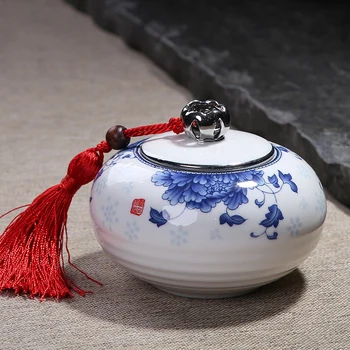 Creative Blue and White Porcelain Tea Storage Jar Kung Fu Tea Set Accessories Seal Cans Tea Caddies Coffee Beans Canister Caddy
Creative Blue and White Porcelain Tea Storage Jar Kung Fu Tea Set Accessories Seal Cans Tea Caddies Coffee Beans Canister Caddy