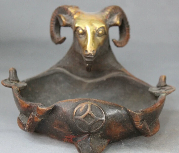 5" Chinese Dynasty Palace Bronze Gilt Wealth Sheep Head Jar Tobacco Ashtray S0705
5" Chinese Dynasty Palace Bronze Gilt Wealth Sheep Head Jar Tobacco Ashtray S0705