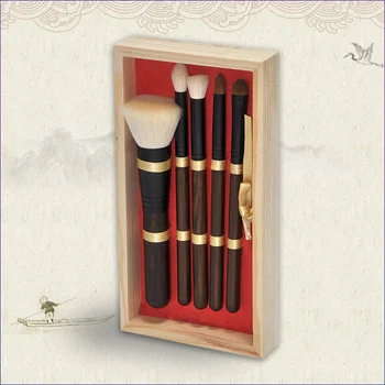 Sandalwood Makeup Brushes with Wood box 5Pcs Foundation Blush Brush Powder Highlighting Makeup Brushes Merry Christmas Gift Set
Sandalwood Makeup Brushes with Wood box 5Pcs Foundation Blush Brush Powder Highlighting Makeup Brushes Merry Christmas Gift Set