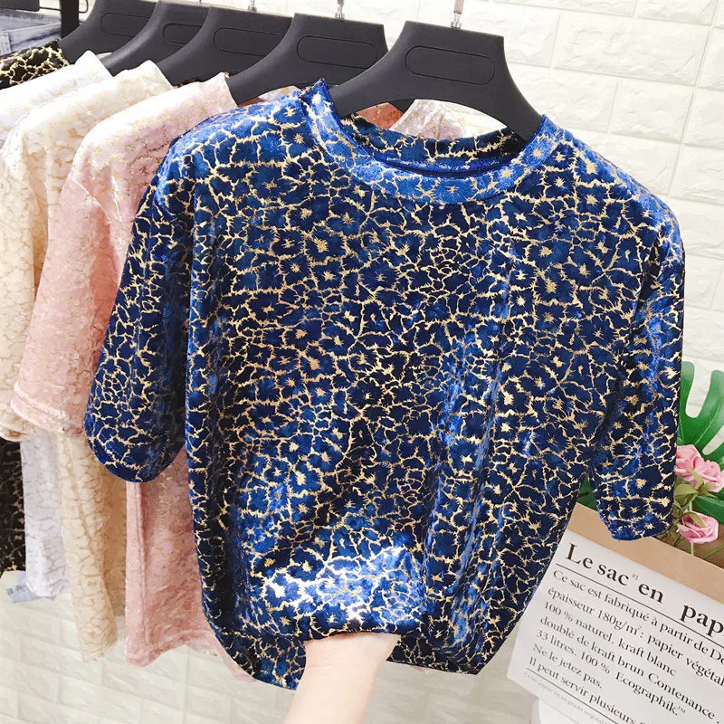 Women Leopard Printed Velvet T-shirt Sexy O-Neck Short Sleeve Tees High Quality Casual Basic Loose Solid Tops For Ladies
Women Leopard Printed Velvet T-shirt Sexy O-Neck Short Sleeve Tees High Quality Casual Basic Loose Solid Tops For Ladies