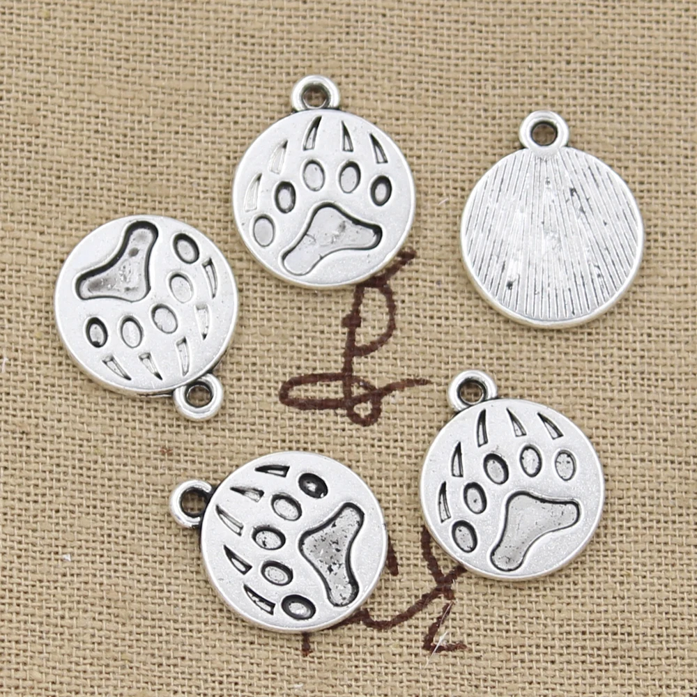 12pcs Charms Bear Paw 18x15mm Antique Pendant fit,Vintage Tibetan Silver color,DIY Handmade Jewelry
12pcs Charms Bear Paw 18x15mm Antique Pendant fit,Vintage Tibetan Silver color,DIY Handmade Jewelry