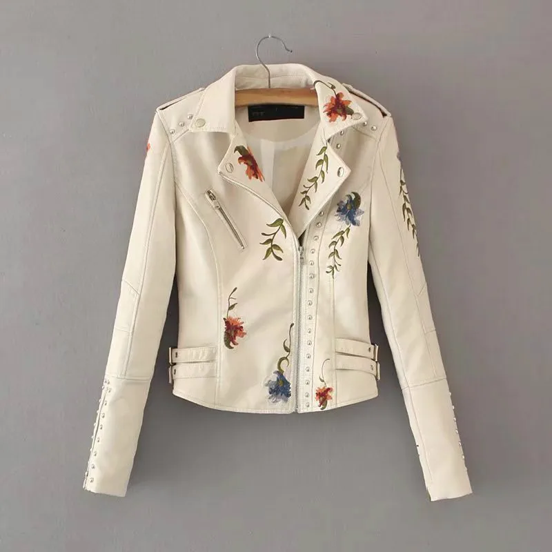 Women Flower Embroidery Punk Jacket Beige Motorcycle Rivet Zipper PU Leather Coat Slim Thin Short Girls Faux Leather Streetwear
Women Flower Embroidery Punk Jacket Beige Motorcycle Rivet Zipper PU Leather Coat Slim Thin Short Girls Faux Leather Streetwear