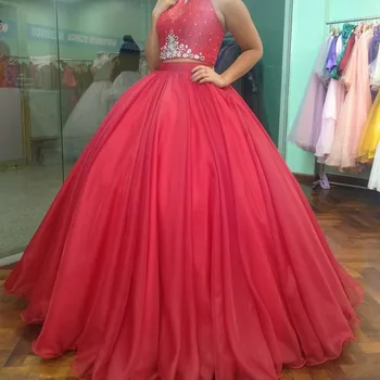 Sparkly Ball Gown Quinceanera Dress Sexy Open Back Two Piece Halter Lace up Crystal Sweet 16 Dresses Girls 15 Birthday Gowns
Sparkly Ball Gown Quinceanera Dress Sexy Open Back Two Piece Halter Lace up Crystal Sweet 16 Dresses Girls 15 Birthday Gowns