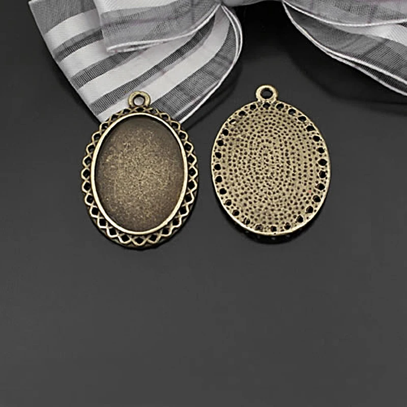 (23604)10PCS Inside 25x18MM Antique Bronze Zinc Alloy Oval Base Trays Bezels Cabochon Beads Settings Cameo Settings Pendants
(23604)10PCS Inside 25x18MM Antique Bronze Zinc Alloy Oval Base Trays Bezels Cabochon Beads Settings Cameo Settings Pendants
