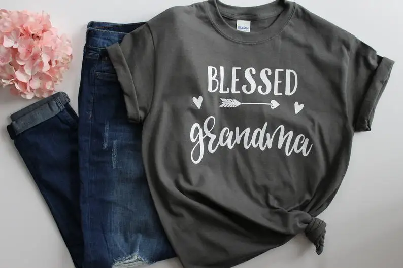 OKOUFEN Blessed Grandma T-shirt New Grandmother Graphic Short Sleeve Causal Women Top Tee Female Tops Letter Printed T Shirt
OKOUFEN Blessed Grandma T-shirt New Grandmother Graphic Short Sleeve Causal Women Top Tee Female Tops Letter Printed T Shirt