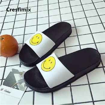 Pantoufles Femmes Women Fashion Comfortable High Quality Slippers Female Street Pu Leather Slides Lady Casual Slippers E3486
Pantoufles Femmes Women Fashion Comfortable High Quality Slippers Female Street Pu Leather Slides Lady Casual Slippers E3486