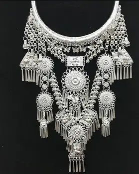 China's democracy and the blue butterfly national wind and the south of the Miao Hui Collar Necklace
China's democracy and the blue butterfly national wind and the south of the Miao Hui Collar Necklace