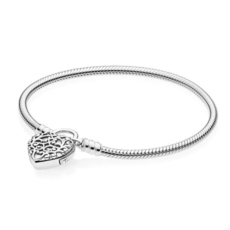 925 Pure Silver Snake Chain Fit Original Moments Smooth Pandora Bracelet With Regal Heart Padlock Clasp Women DIY Jewelry Gift
925 Pure Silver Snake Chain Fit Original Moments Smooth Pandora Bracelet With Regal Heart Padlock Clasp Women DIY Jewelry Gift