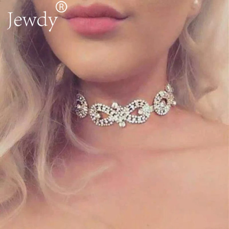 1PC 2019 New Women Rhinestone Choker Collar Necklace Charm Pendant Wedding Fashion Hot Sexy Cute Mental Choker Necklace
1PC 2019 New Women Rhinestone Choker Collar Necklace Charm Pendant Wedding Fashion Hot Sexy Cute Mental Choker Necklace