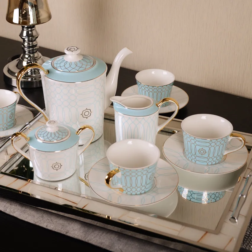 Luxury European style neo classical Home Furnishing model American model room coffee cup set tea tray table decoration
Luxury European style neo classical Home Furnishing model American model room coffee cup set tea tray table decoration