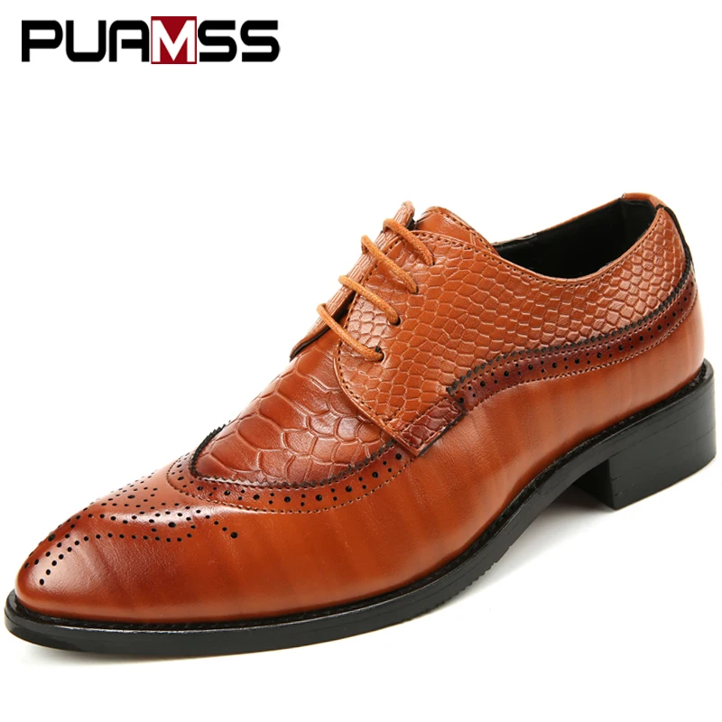 Brand Men Dress Shoes 2018 New Quality Punch Toe Cap Brogue Male Formal Shoes Men Flats Business Leather Casual Shoes Man
Brand Men Dress Shoes 2018 New Quality Punch Toe Cap Brogue Male Formal Shoes Men Flats Business Leather Casual Shoes Man