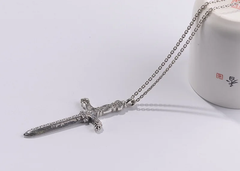 silver-necklace007b