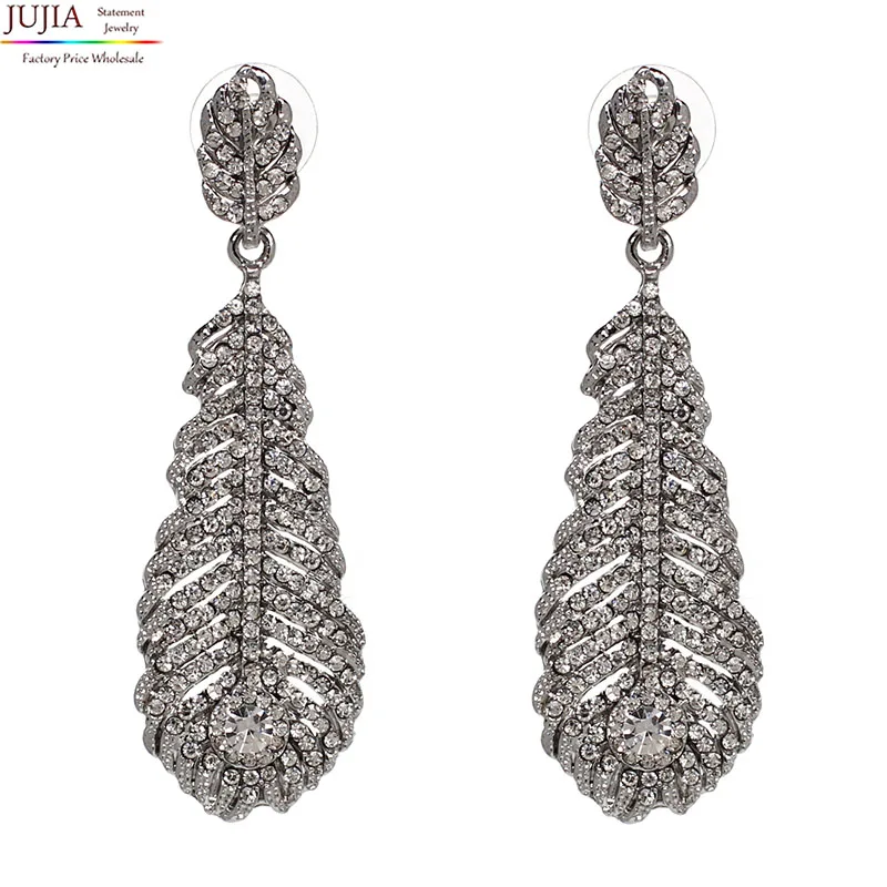 2019 New party earrings crystal dangle long feather shape fashion earring for women wholesale
2019 New party earrings crystal dangle long feather shape fashion earring for women wholesale