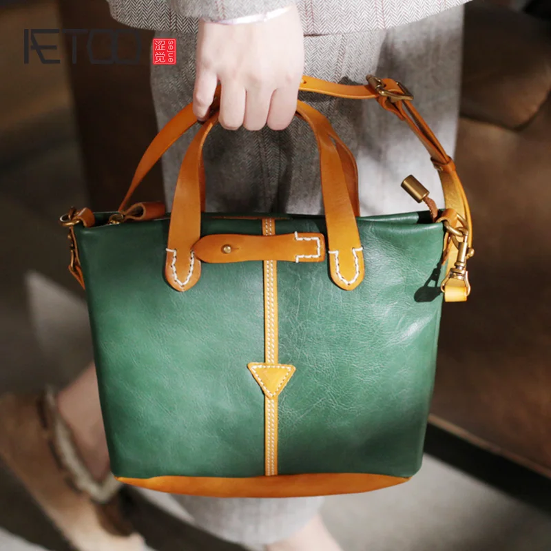 AETOO Handbag bag, hand carrying leather small dumpling pack, casual cowhide new oblique carry color bag
AETOO Handbag bag, hand carrying leather small dumpling pack, casual cowhide new oblique carry color bag