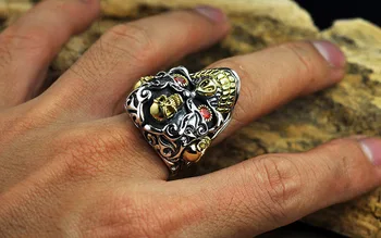 S925 silver, European and American punk retro taekwondo ring character men's swagger ring hip hop punk style simple and generous
S925 silver, European and American punk retro taekwondo ring character men's swagger ring hip hop punk style simple and generous