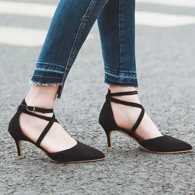 SARAIRIS 2019 Sexy Big Size 33-43 Pointed Toe Thin Heels Shoes Woman Elegant Party Office Lady cross-strap Pumps Women Shoes
SARAIRIS 2019 Sexy Big Size 33-43 Pointed Toe Thin Heels Shoes Woman Elegant Party Office Lady cross-strap Pumps Women Shoes