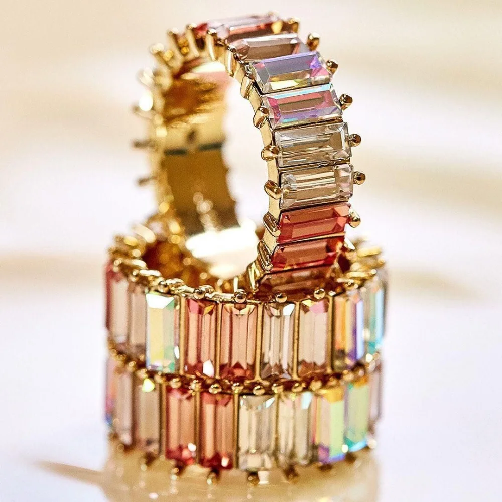 Best lady 2019 New Unique Wedding Crystal Rings for Women Bohemian Shiny Engagement Gifts Cute Anniversary Party Promise Rings
Best lady 2019 New Unique Wedding Crystal Rings for Women Bohemian Shiny Engagement Gifts Cute Anniversary Party Promise Rings