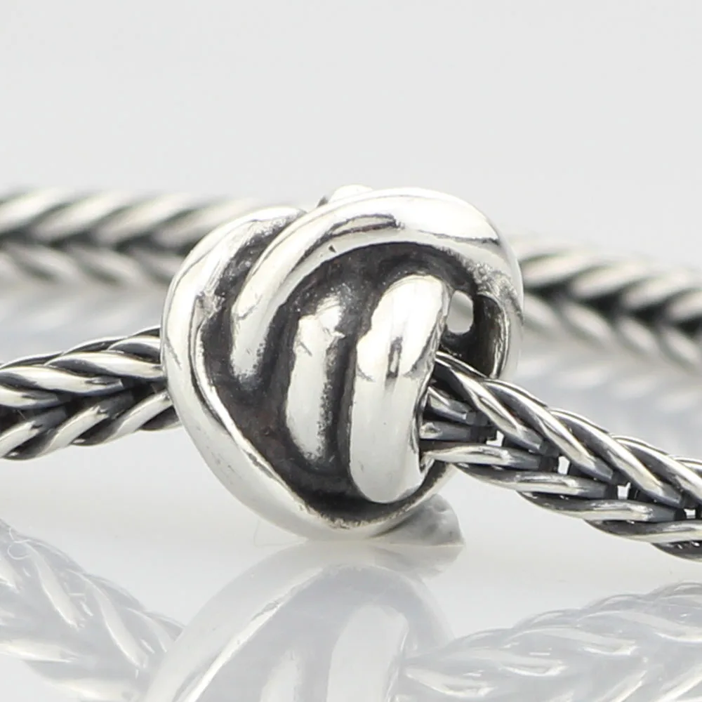 2018 Lucky Knot Charms Beads Fits European Brand 3.0mm Bracelets Jewelry 925 Sterling Silver diy gift
2018 Lucky Knot Charms Beads Fits European Brand 3.0mm Bracelets Jewelry 925 Sterling Silver diy gift