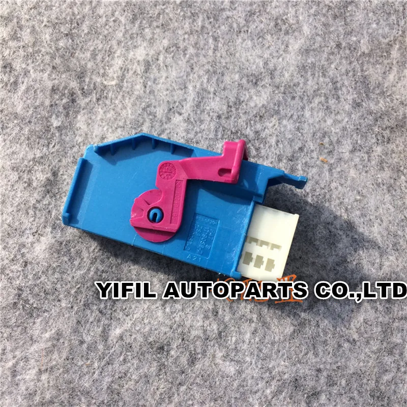 5pcs/lot 32 Pin/Way Auto Instrument Dashboard Plug Adapter Wire Harness Connector For VW Passat Tiguan Polo 1719057-2 1719058-2
5pcs/lot 32 Pin/Way Auto Instrument Dashboard Plug Adapter Wire Harness Connector For VW Passat Tiguan Polo 1719057-2 1719058-2