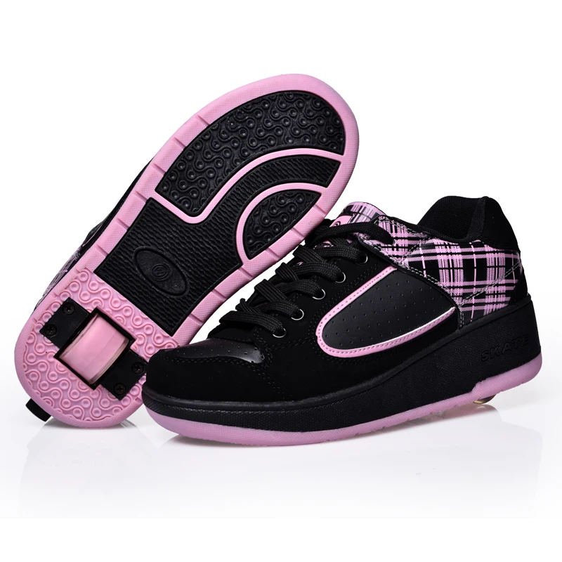 Wheely's Children Roller Shoes Sports Casual Roller Skates Girls & Boys Sneakers Fashion For Kids Size 29-40
Wheely's Children Roller Shoes Sports Casual Roller Skates Girls & Boys Sneakers Fashion For Kids Size 29-40
