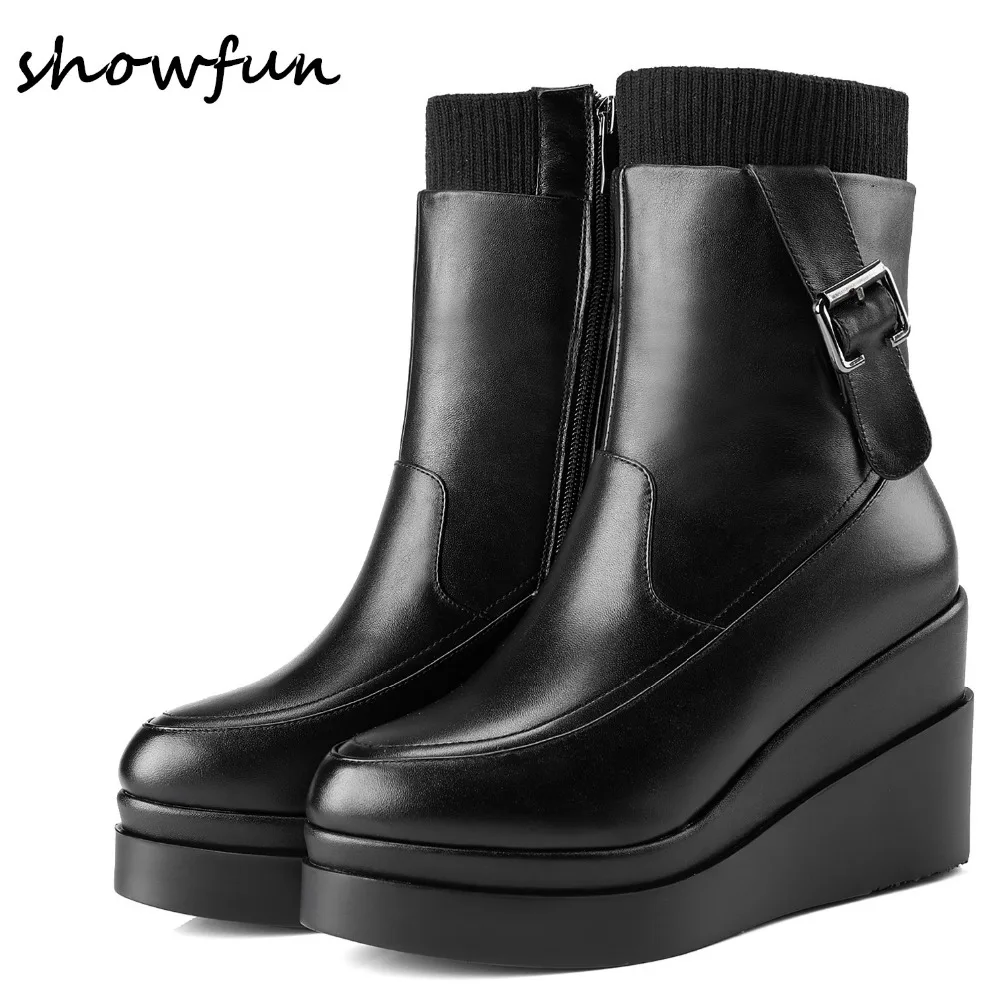 Women's genuine leather wedge platform winter punk ankle boots brand designer metal buckle Stretch knit short booties shoes sale
Women's genuine leather wedge platform winter punk ankle boots brand designer metal buckle Stretch knit short booties shoes sale