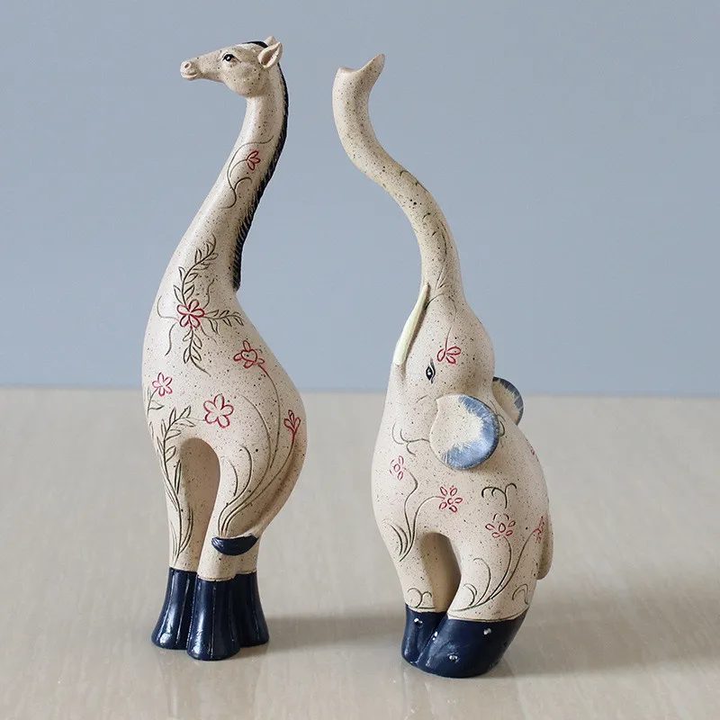 New Design wood Animal Model Creative Wooden Elephant + Giraffe Figurines Christmas Party Birthday Crafts Miniatures
New Design wood Animal Model Creative Wooden Elephant + Giraffe Figurines Christmas Party Birthday Crafts Miniatures