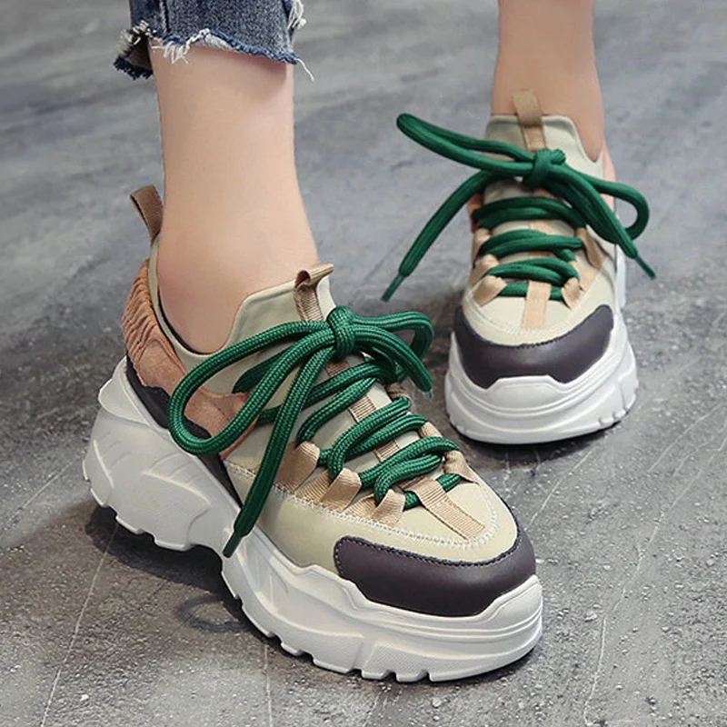Women Vulcanized shoes Spring Women Casual Shoes Comfort Platform Shoes Woman Sneakers new Trainers chaussure femme Women Shoes
Women Vulcanized shoes Spring Women Casual Shoes Comfort Platform Shoes Woman Sneakers new Trainers chaussure femme Women Shoes