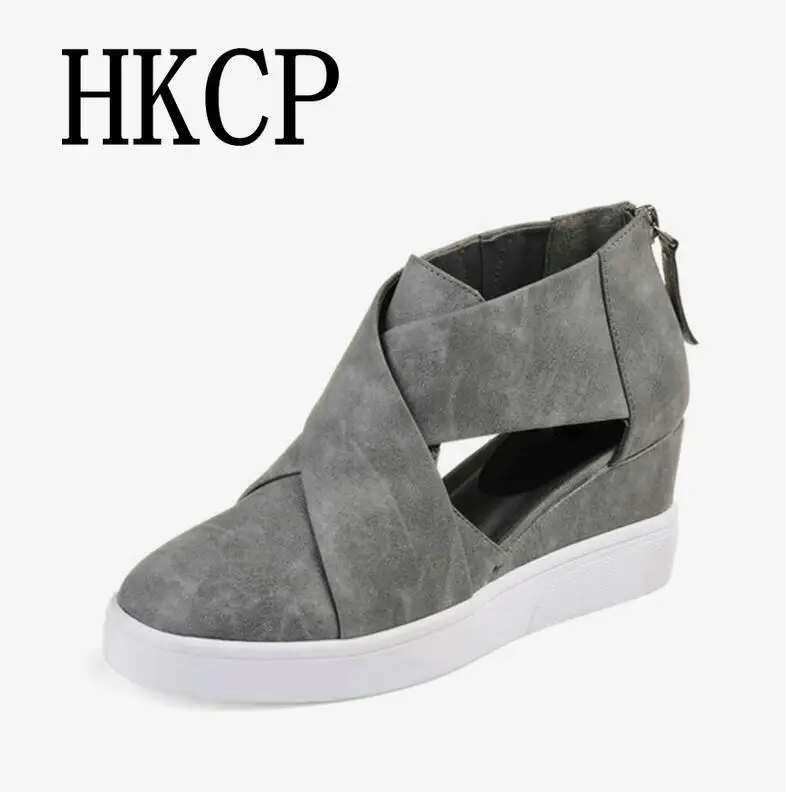 Women Plus Size Wedges Platform Vulcanized Shoes Autumn Cut Outs Zipper Female Suede Sneakers Ladies Fashion Footwear big size
Women Plus Size Wedges Platform Vulcanized Shoes Autumn Cut Outs Zipper Female Suede Sneakers Ladies Fashion Footwear big size