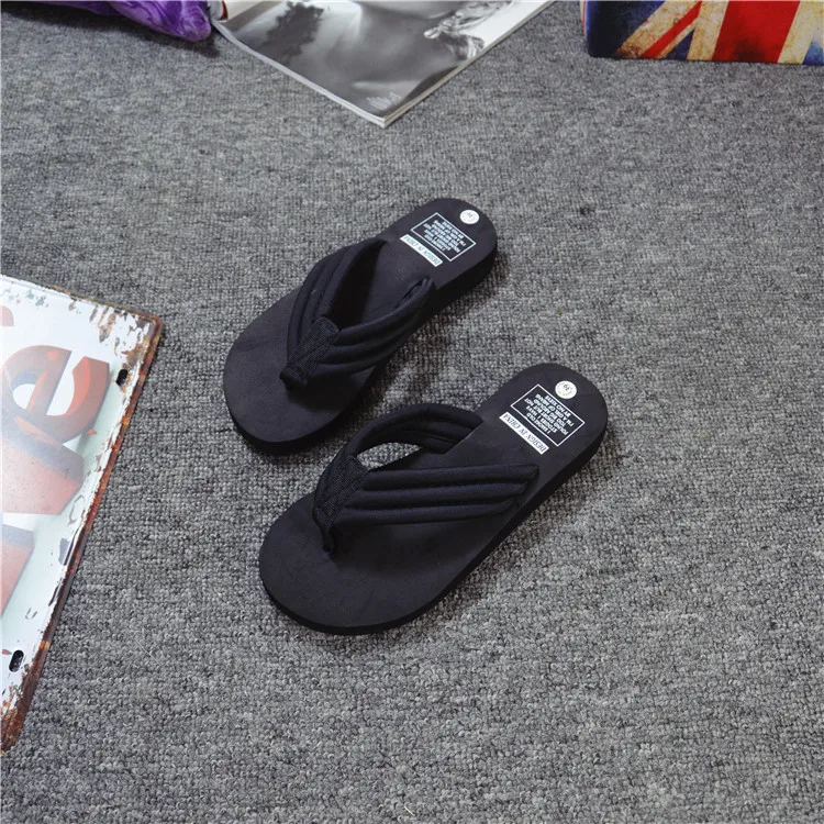 2018 Summer Woman Open Toe Shoes Platform bath slippers Women Summer Non-Slip Female Beach Slippers dropshipping
2018 Summer Woman Open Toe Shoes Platform bath slippers Women Summer Non-Slip Female Beach Slippers dropshipping
