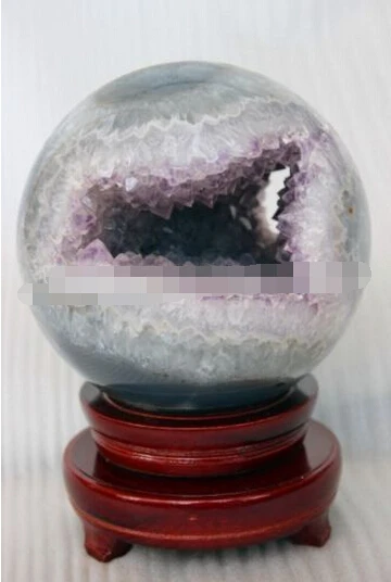 A 411 TOP!!! Amethyst AGATE Quartz Crystal Geode Sphere Ball from Brazil STAND (0601)
A 411 TOP!!! Amethyst AGATE Quartz Crystal Geode Sphere Ball from Brazil STAND (0601)