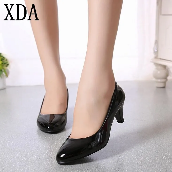 XDA 2019 Women Shoes Fashion Shallow Mouth Artificial Leather Women Office Work Heels Shoes Elegant Ladies Low Heel Shoes
XDA 2019 Women Shoes Fashion Shallow Mouth Artificial Leather Women Office Work Heels Shoes Elegant Ladies Low Heel Shoes