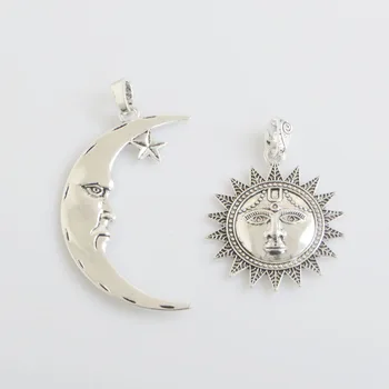 2 Pcs Accessorices Findings Antique Silver Color Large Charm Moon And Sun Face Pendants For Necklace Jewelry Making
2 Pcs Accessorices Findings Antique Silver Color Large Charm Moon And Sun Face Pendants For Necklace Jewelry Making