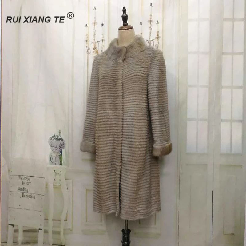 women real fur coat natural mink fur coat with collar wool lining for warm winter mink fur strip sewed real mink fur jacket
women real fur coat natural mink fur coat with collar wool lining for warm winter mink fur strip sewed real mink fur jacket