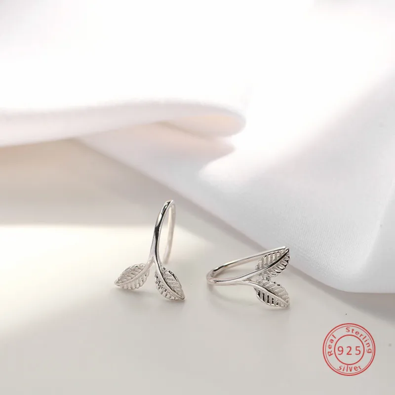 WIN-B 100% 925 Sterling Silver Leaves Shape Stud Eearrings classic stacked silver plated earring jewelry for women Silver Gift
WIN-B 100% 925 Sterling Silver Leaves Shape Stud Eearrings classic stacked silver plated earring jewelry for women Silver Gift