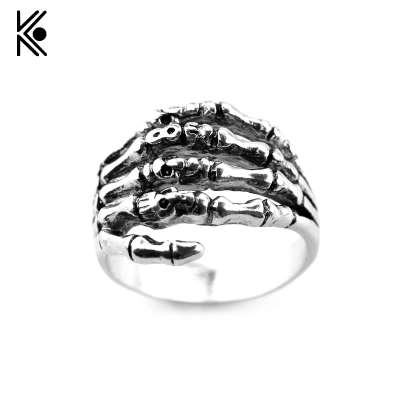 Cool Walking Dead Skeleton Hands High Quality Ring Gift For Man Woman Fans Hot TV Jewelry Free Shipping
Cool Walking Dead Skeleton Hands High Quality Ring Gift For Man Woman Fans Hot TV Jewelry Free Shipping
