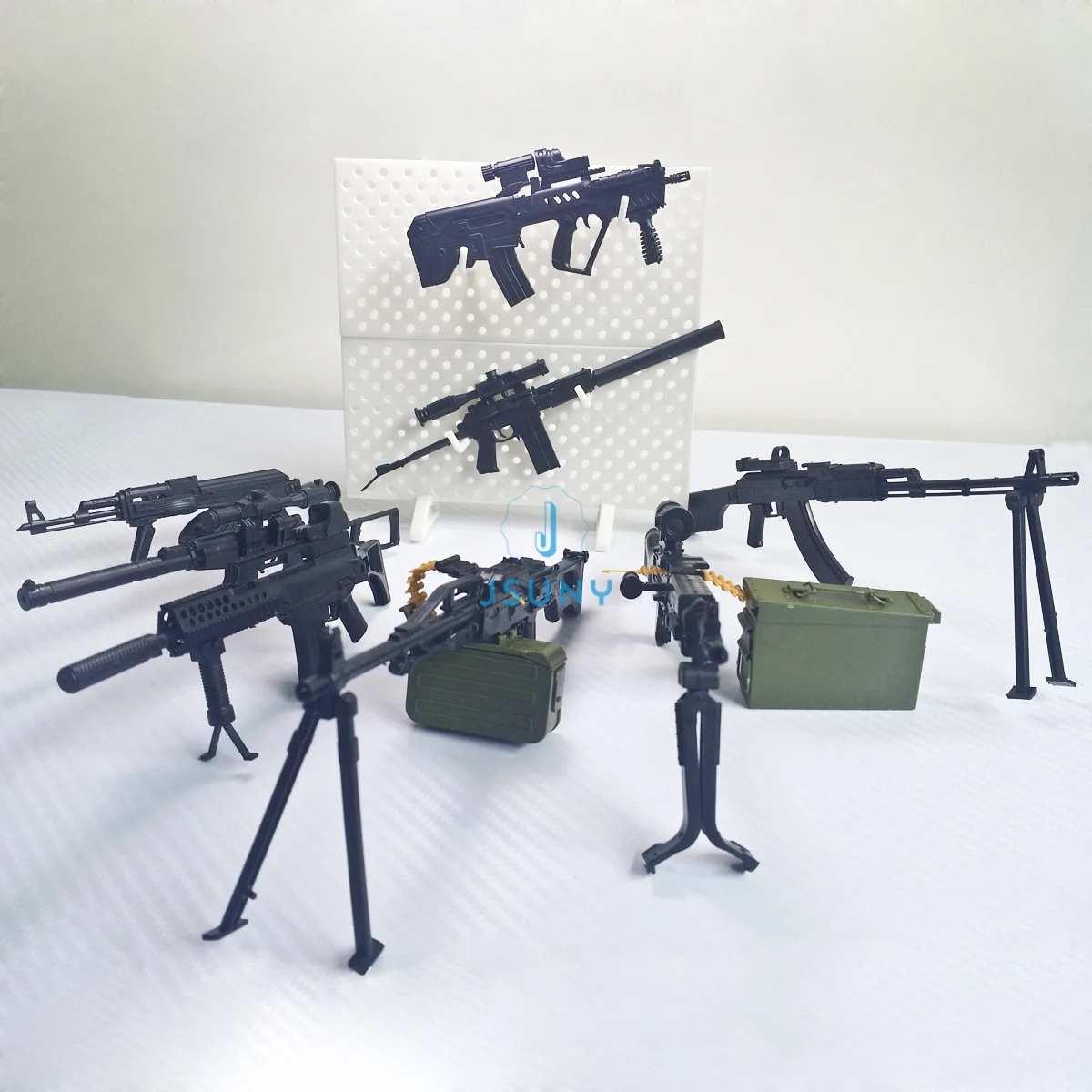 Sniper Rifle 1/6 Scale Building Bricks Gun Weapon Rifle Puzzles Rifle Model Gun Weapons For 1/100 MG Bandai Gundam Model
Sniper Rifle 1/6 Scale Building Bricks Gun Weapon Rifle Puzzles Rifle Model Gun Weapons For 1/100 MG Bandai Gundam Model
