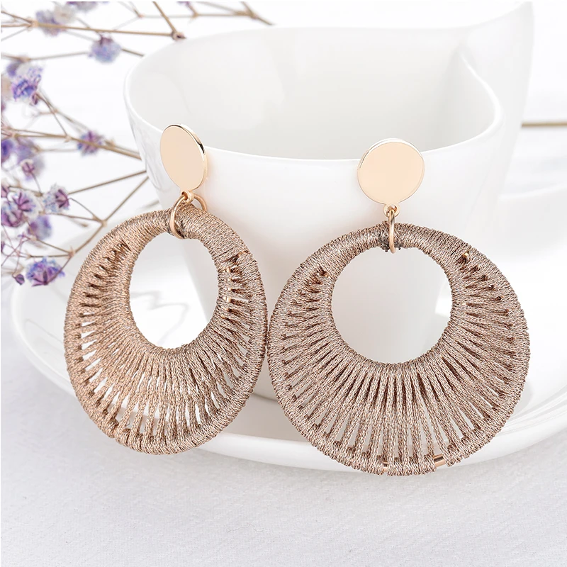 Knitting Drop Earrings Cotton Line Ethnic Style Earrings Round Bohemian Colorful Earrings Woman Travel Items Charms Wedding Ear
Knitting Drop Earrings Cotton Line Ethnic Style Earrings Round Bohemian Colorful Earrings Woman Travel Items Charms Wedding Ear
