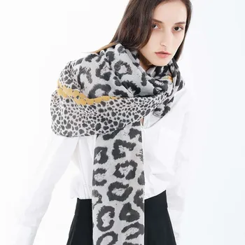 180*90cm Fashion Leopard Scarf Europe And America Leopard Soft And Comfortable Cotton And Tassel Scarves Shawl For Women 2018 
180*90cm Fashion Leopard Scarf Europe And America Leopard Soft And Comfortable Cotton And Tassel Scarves Shawl For Women 2018