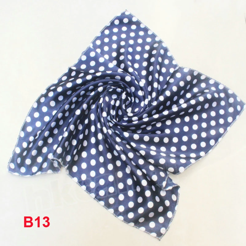 scarf women bandana Women scarves luxury brand NeckerChief Scarf Casual sedate silk scarf Foulard shawl hijab 50cm
scarf women bandana Women scarves luxury brand NeckerChief Scarf Casual sedate silk scarf Foulard shawl hijab 50cm
