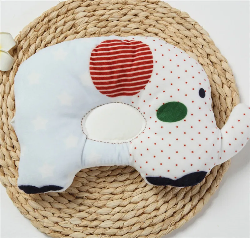 2017 Brand New Baby Stereotypes Pillow China Cotton Baby Head Shape Pillow Small Elephant Cartoon Defensive Baby Pillow Free5