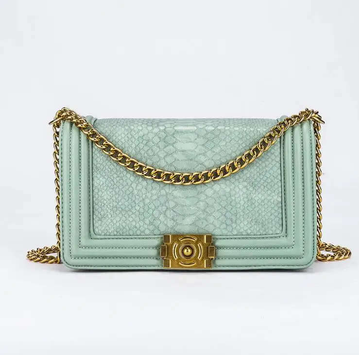 XIAOYAN Fashion woman solid messager flap pu shoulder bag sweet style with chains high quality bags
XIAOYAN Fashion woman solid messager flap pu shoulder bag sweet style with chains high quality bags