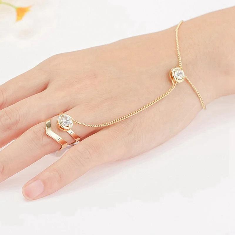 Fashion Women Rhinestone Crystal Gold Color Geometry Finger Ring Bracelet MittensFinger Ring Bracelet Punk Sexy JewelryJewelry
Fashion Women Rhinestone Crystal Gold Color Geometry Finger Ring Bracelet MittensFinger Ring Bracelet Punk Sexy JewelryJewelry