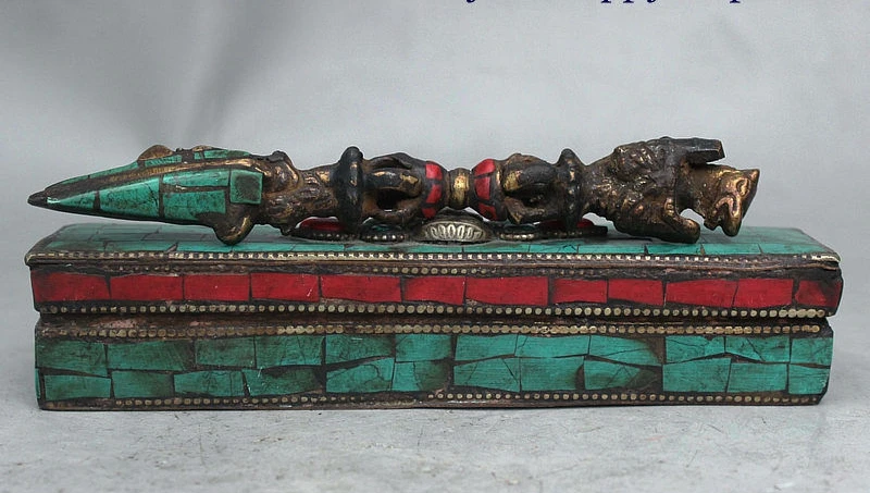 Old Tibet Turquoise Auspicious Horse Head Mahakala Phurba Dagger Holder With Box
Old Tibet Turquoise Auspicious Horse Head Mahakala Phurba Dagger Holder With Box