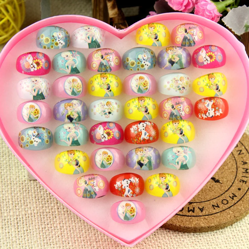 36pcs/lot Cartoon Disney Frozen Elsa children ring boxed girl birthday party gift kid Children day cosmetic toy Jewelry princess
36pcs/lot Cartoon Disney Frozen Elsa children ring boxed girl birthday party gift kid Children day cosmetic toy Jewelry princess