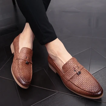 ARUONET Men Loafers Brand High-End Men Shoes Genuine Leather Moccasins Comfy Slip On Wedding And Party Shoes Mocassim Masculino
ARUONET Men Loafers Brand High-End Men Shoes Genuine Leather Moccasins Comfy Slip On Wedding And Party Shoes Mocassim Masculino