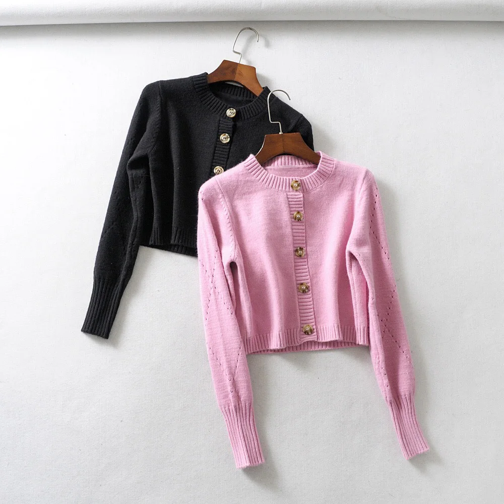 women Vintage Hollow out long sleeve Knitted Crochet cardigan sweater O-neck cardigan wool sweater female Casual slim short Tops
women Vintage Hollow out long sleeve Knitted Crochet cardigan sweater O-neck cardigan wool sweater female Casual slim short Tops