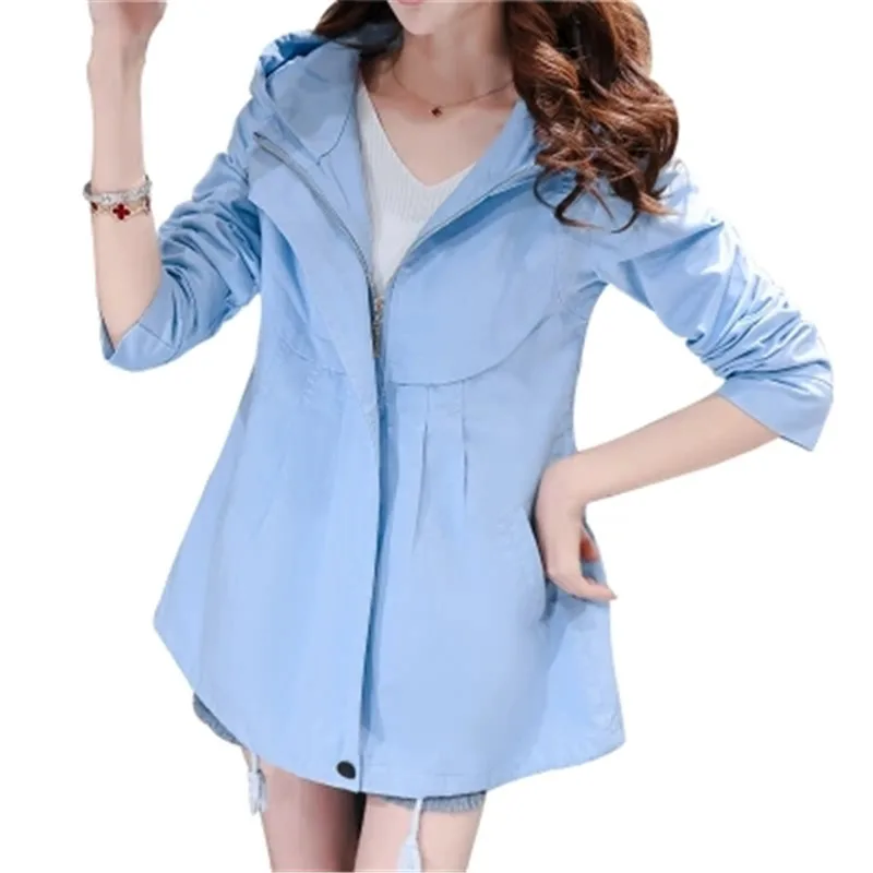 Fashion Plus Size Women Coat 2018 New Spring Autumn Hooded Short Trench Coat Casual Loose Thin Windbreaker Female Outerwear C136
Fashion Plus Size Women Coat 2018 New Spring Autumn Hooded Short Trench Coat Casual Loose Thin Windbreaker Female Outerwear C136